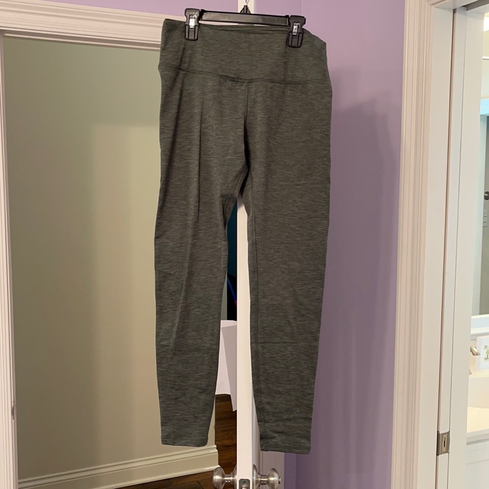 Army green RBX performance leggings